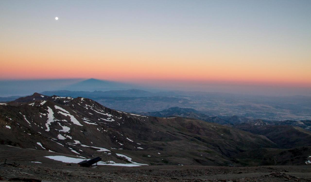 TODOSIERRANEVADA ZONA BAJA - EDIFICIO ATLAS - VISTAS A LA MONTANA - Junto a los Telecabinas Sierra Nevada Exterior foto