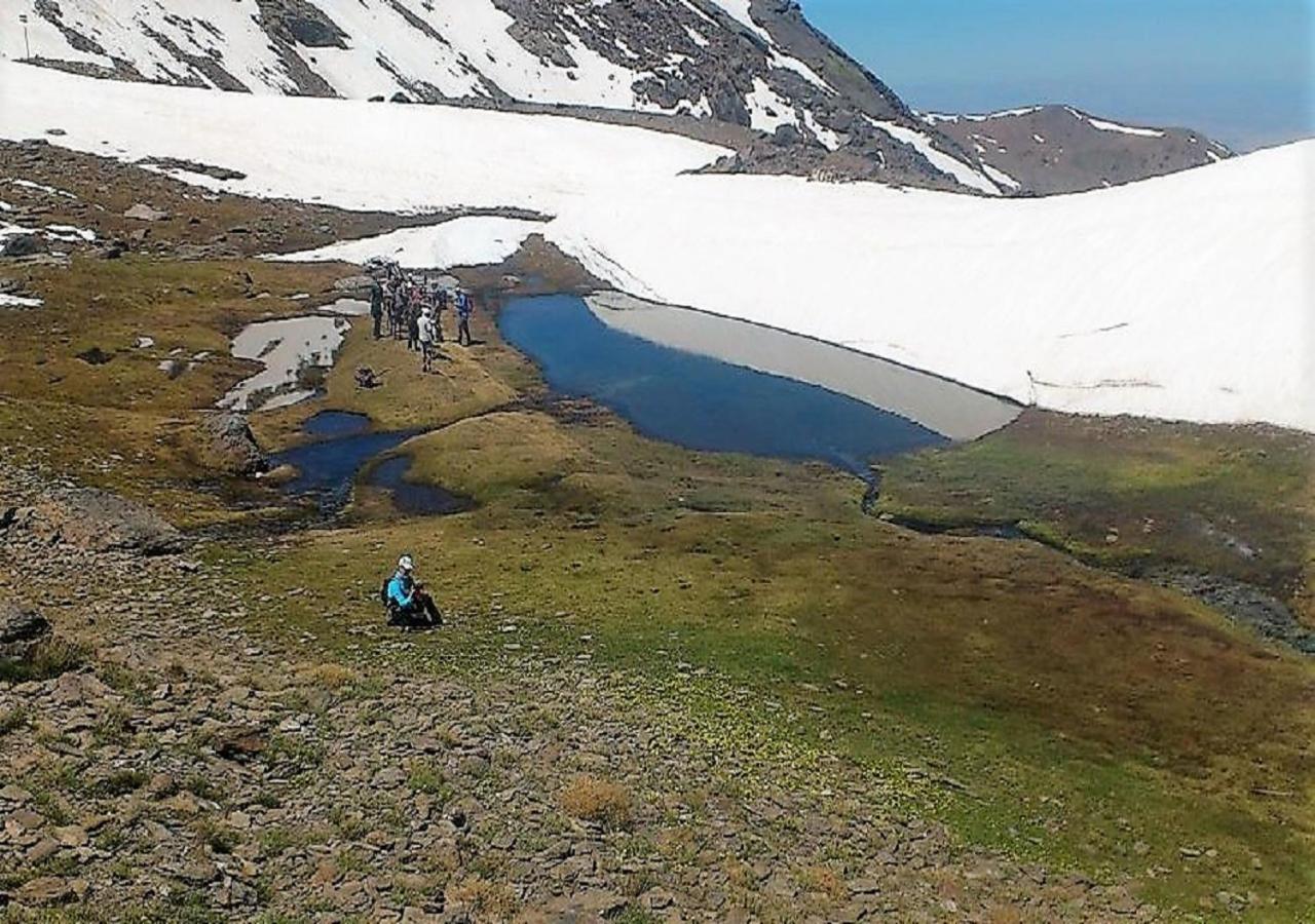 TODOSIERRANEVADA ZONA BAJA - EDIFICIO ATLAS - VISTAS A LA MONTANA - Junto a los Telecabinas Sierra Nevada Exterior foto